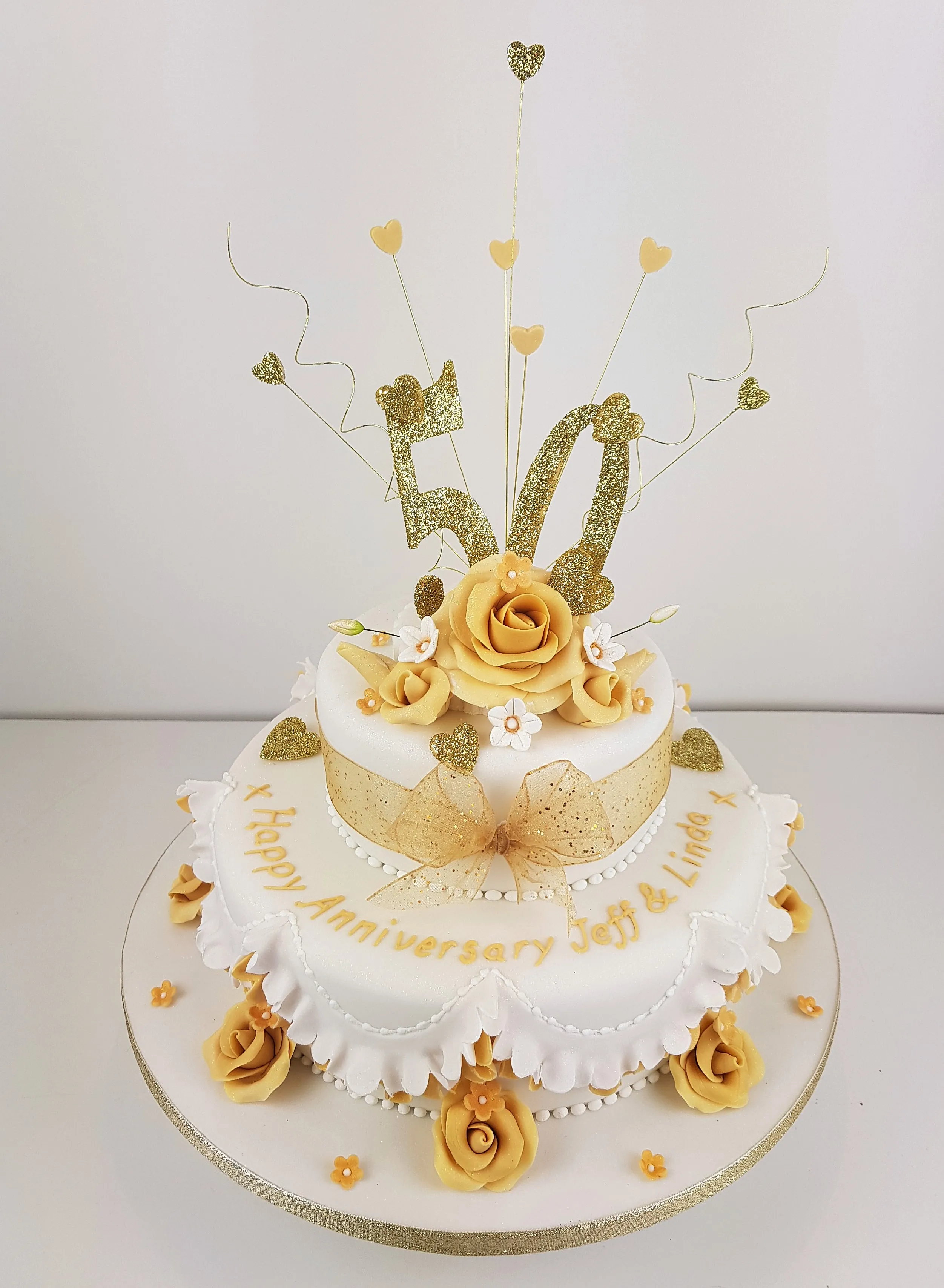 Classics & Anniversary cake from our gallery