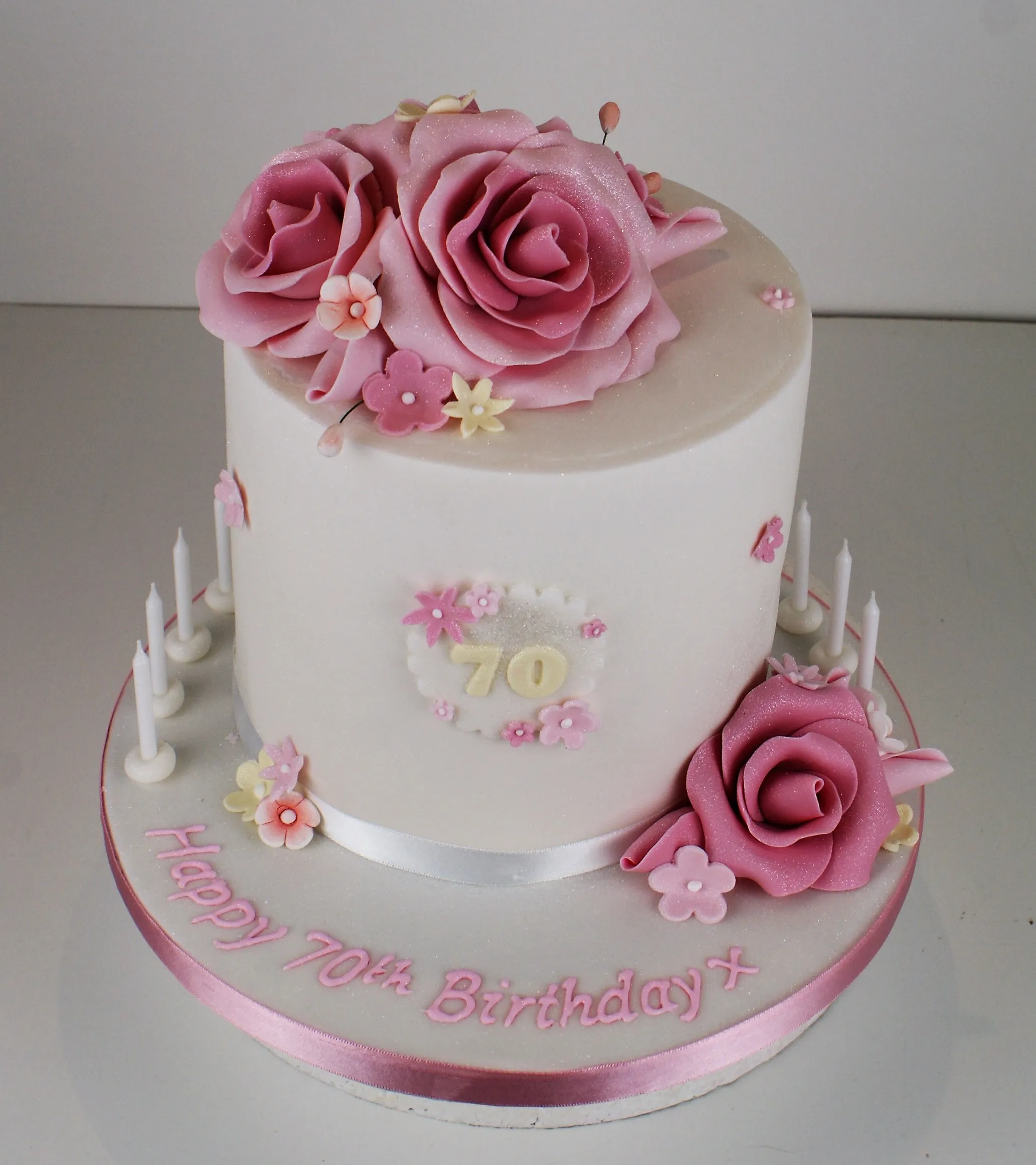 Classics & Anniversary cake from our gallery