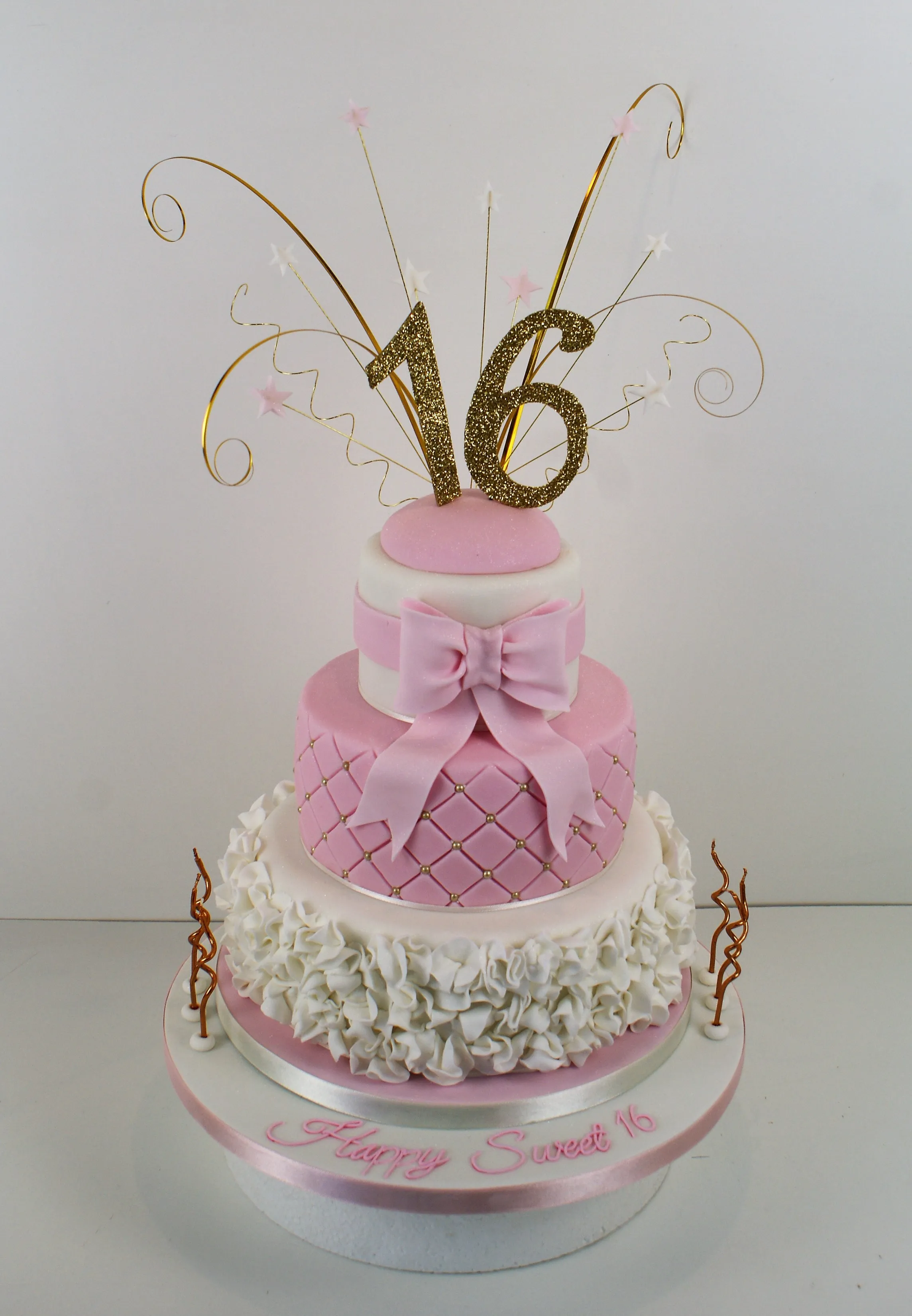 Starburst & Cupcakes cake from our gallery